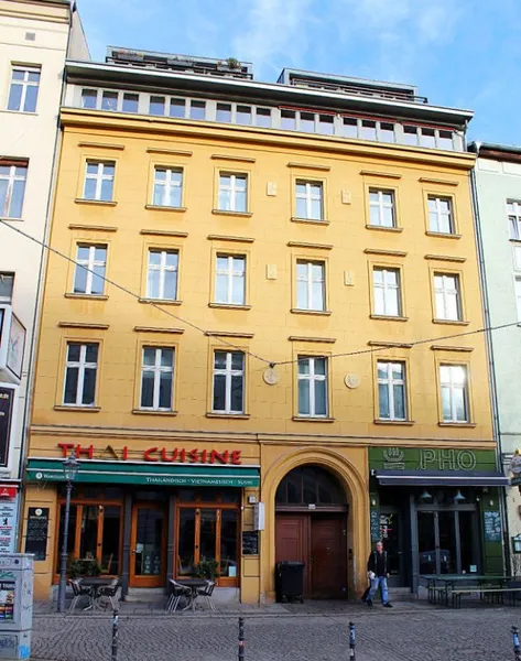 Dachgeschoß in Mitte auf zwei Ebenen! — photo 1